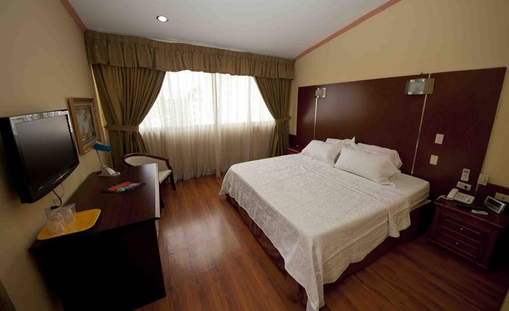 Cresta Inn Kota Panama Interior foto