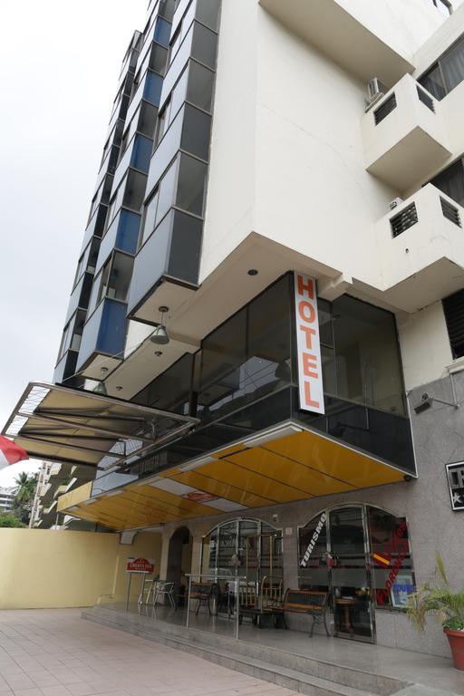 Cresta Inn Kota Panama Bagian luar foto