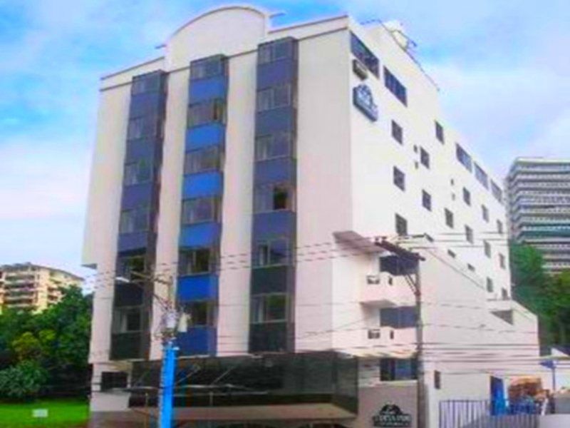 Cresta Inn Kota Panama Bagian luar foto